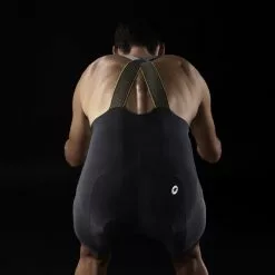 Assos MILLE GTS Spring Fall Bib Shorts -Gore Wear Butik Assos MILLE GTS Spring Fall Bib Shorts Bib Shorts Black Series AW22 11 10 245 18 S 10