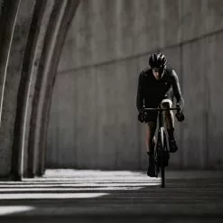 Assos MILLE GTS Spring Fall Bib Shorts -Gore Wear Butik Assos MILLE GTS Spring Fall Bib Shorts Bib Shorts Black Series AW22 11 10 245 18 S 12