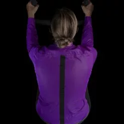 Assos Women's DYORA RS Rain Cycling Jacket -Gore Wear Butik Assos Women s DYORA RS Rain Cycling Jacket Jackets Venus Violet 2021 12 32 372 4B XS 2