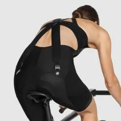 Assos Women's UMA GTC Bib Shorts C2 15 Assos Women's UMA GTC Bib Shorts C2 -Gore Wear Butik Assos Women s UMA GTC Bib Shorts C2 Bib Shorts Black Series SS23 12 10 257 18 XS 4