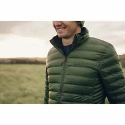 Föhn Föhn Micro Synthetic Down Jacket 29 Föhn Föhn Micro Synthetic Down Jacket -Gore Wear Butik Fc3b6hn Hike LR ChristopherLanaway 20 10 05 2472