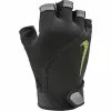 Nike Elemental Fitness Gloves -Gore Wear Butik Nike Elemental Fitness Gloves Gloves Black Dark Grey Blac AW19 LG D5055BXL