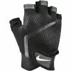 Nike Extreme Fitness Gloves 2 Nike Extreme Fitness Gloves -Gore Wear Butik Nike Extreme Fitness Gloves Gloves Black Anthracite Whi AW19 LG C4945BS