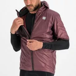 Sportful Supergiara Puffy Short Sleeve Jacket 14 Sportful Supergiara Puffy Short Sleeve Jacket -Gore Wear Butik Sportful Supergiara Puffy Short Sleeve Jacket Jackets Red Wine AW21 S210446052 2