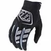 Troy Lee Designs Revox Gloves 2 Troy Lee Designs Revox Gloves -Gore Wear Butik Troy Lee Designs Revox Gloves Gloves Black SS20 TLD411785002