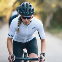 Dhb Aeron LAB Ultralight Bib-shorts - Dame 17 Dhb Aeron LAB Ultralight Bib-shorts - Dame -Gore Wear Butik dhb Aeron Lab Womens Ultralight Bib Short Bib Shorts Black SS19 TW0577 02UK 8 8