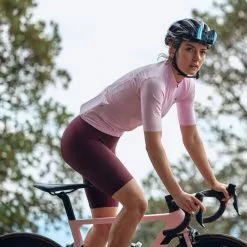 Dhb Aeron Women's Bib Shorts 2.0 -Gore Wear Butik dhb Aeron Women s Bib Shorts 2 0 Bib Shorts Port Royale SS22 SK0369PORT ROYALEUK 6